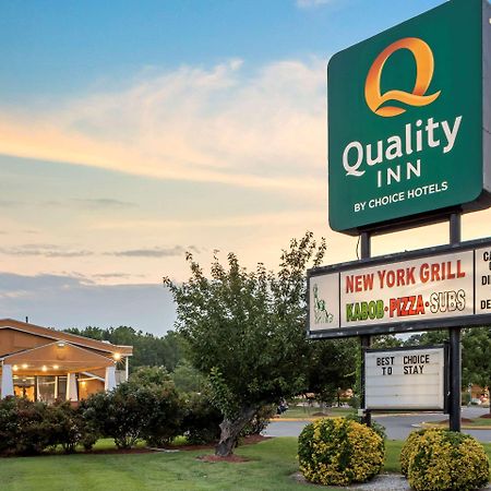 Quality Inn Fredericksburg Near Historic Downtown Ngoại thất bức ảnh