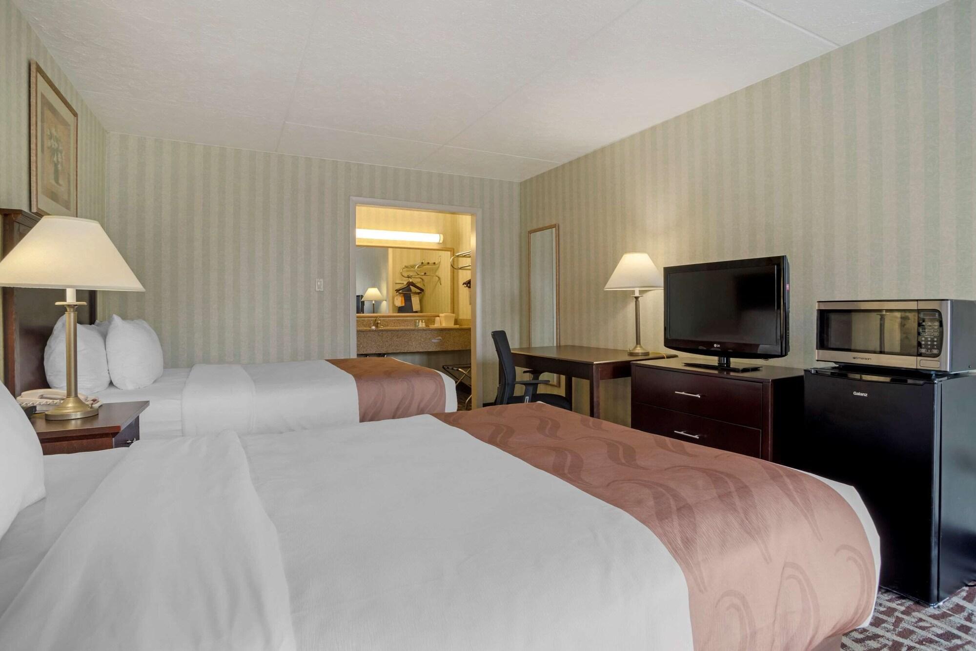 Quality Inn Fredericksburg Near Historic Downtown Ngoại thất bức ảnh