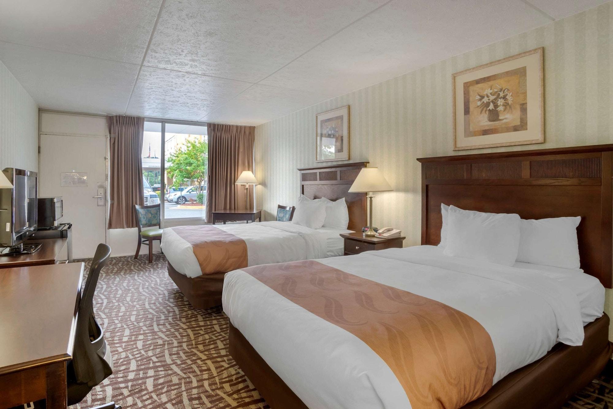 Quality Inn Fredericksburg Near Historic Downtown Ngoại thất bức ảnh