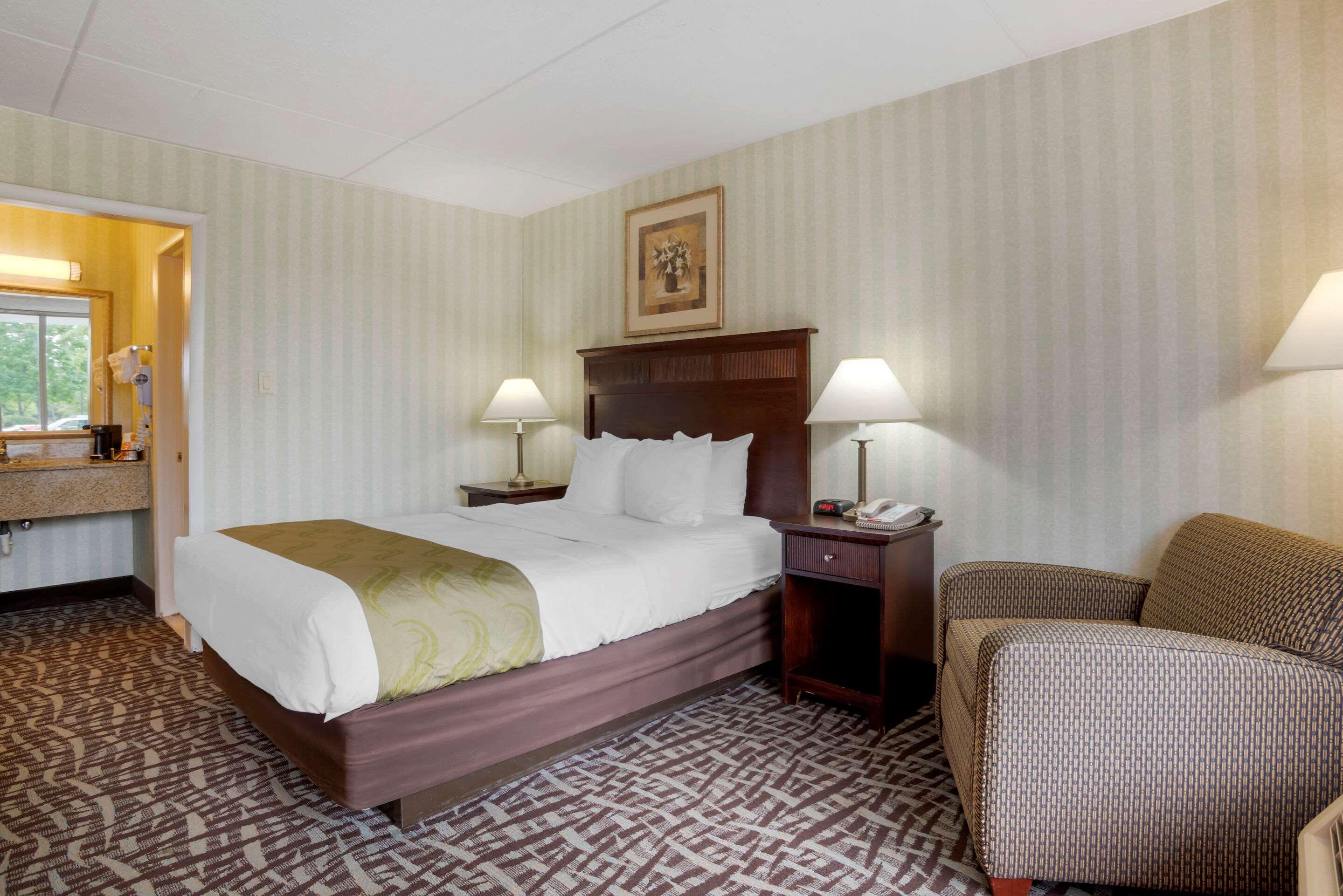Quality Inn Fredericksburg Near Historic Downtown Ngoại thất bức ảnh