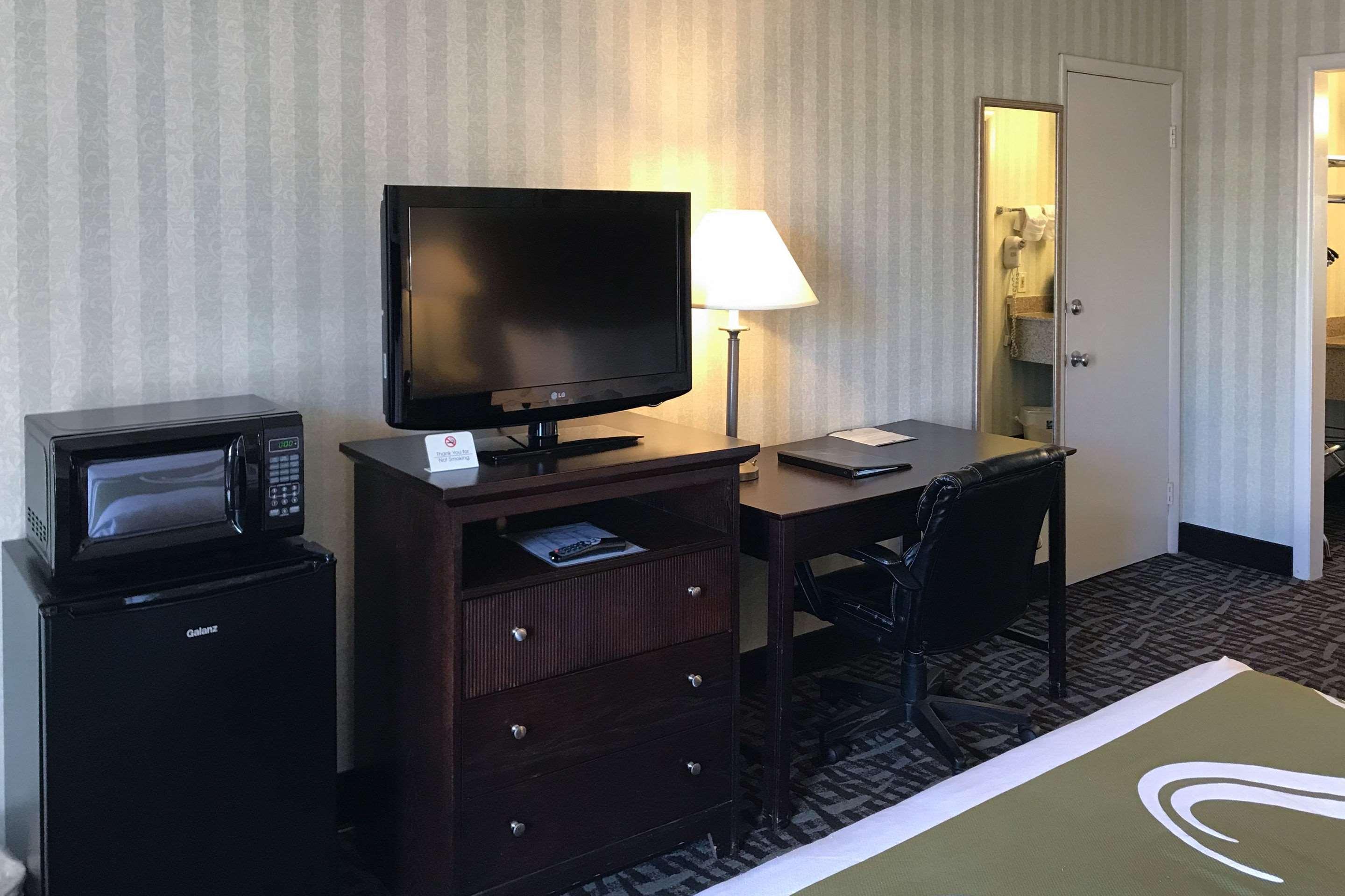 Quality Inn Fredericksburg Near Historic Downtown Ngoại thất bức ảnh
