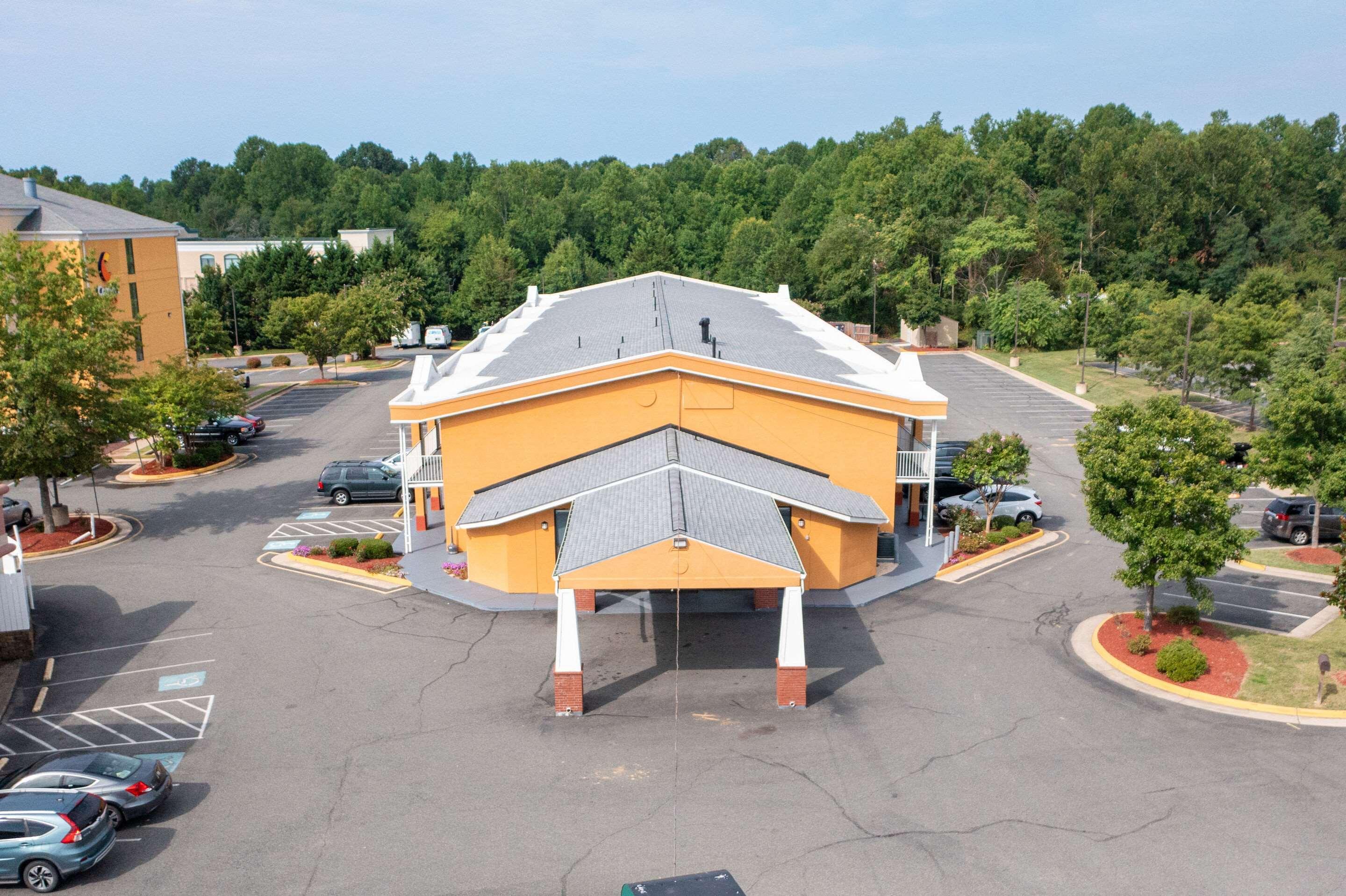 Quality Inn Fredericksburg Near Historic Downtown Ngoại thất bức ảnh