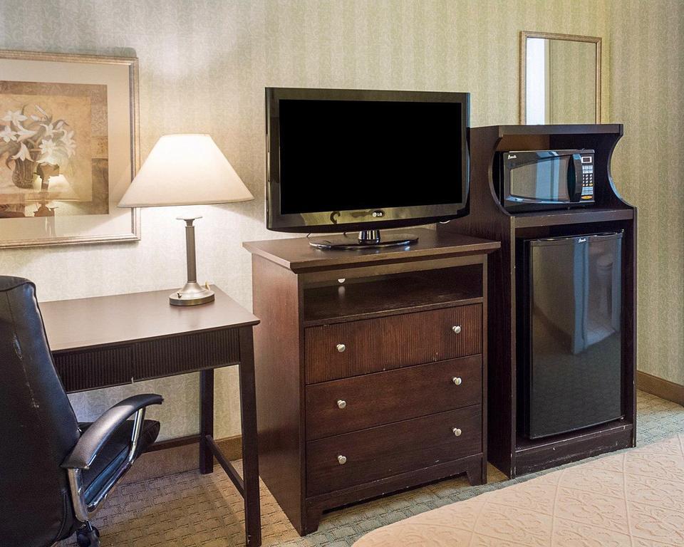 Quality Inn Fredericksburg Near Historic Downtown Ngoại thất bức ảnh